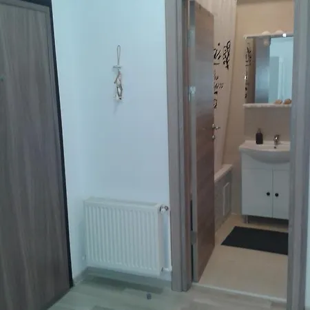 Mamaia Summerland Apartment *